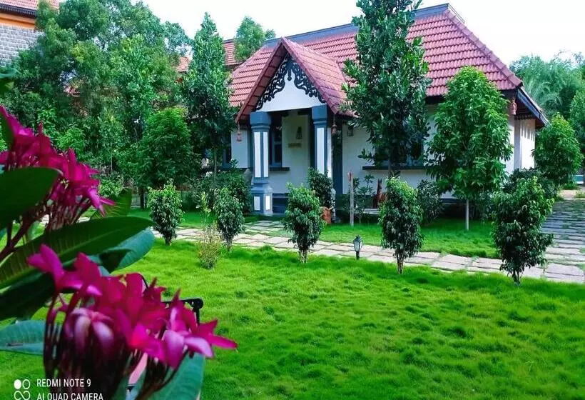 Lomakeskus Hibis By Sparsa