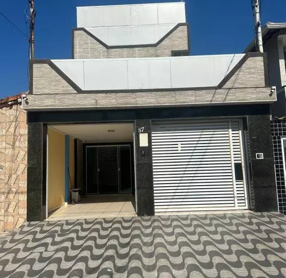 Sol & Mar Hostel