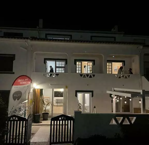 ユースホステル Santa, Sea & Sun