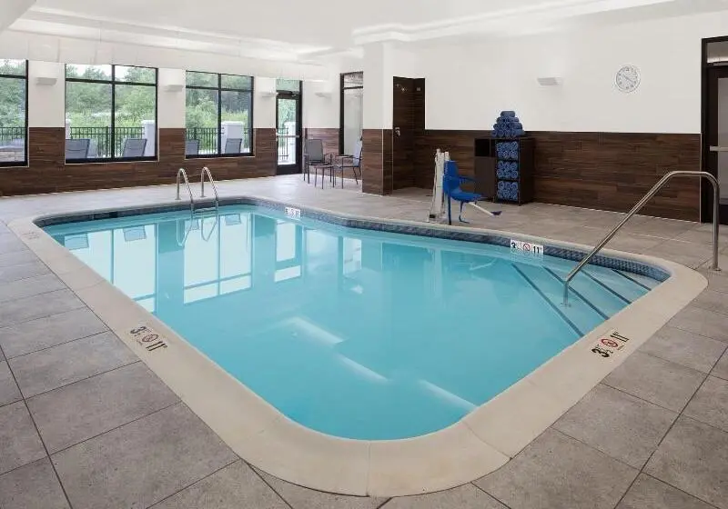 ホテル Fairfield By Marriott Inn & Suites Whitsett Greensboro East