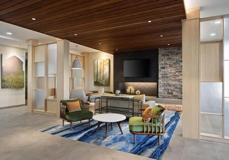 ホテル Fairfield By Marriott Inn & Suites Whitsett Greensboro East