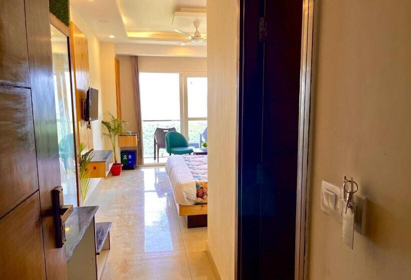 Hotell Pine Rock Mountain View, Mussoorie