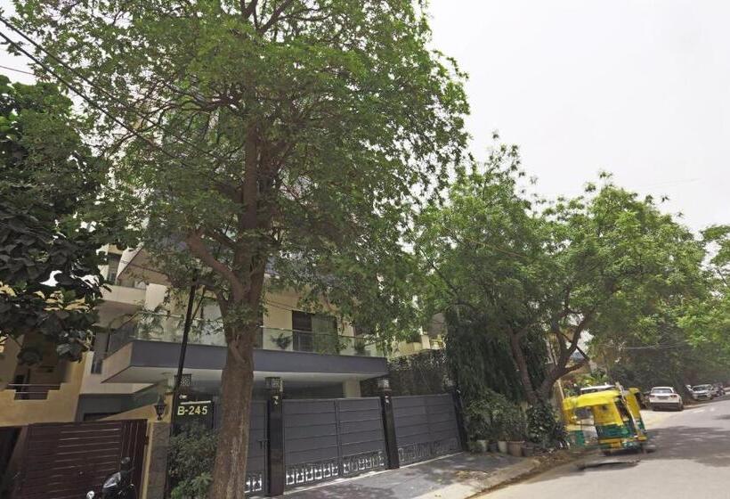 פנסיון Ab Inn Huda City Center