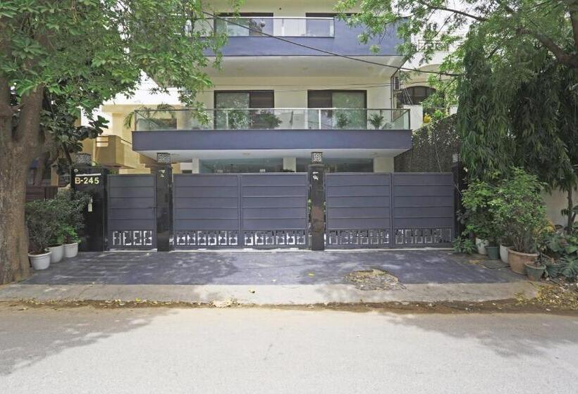 פנסיון Ab Inn Huda City Center