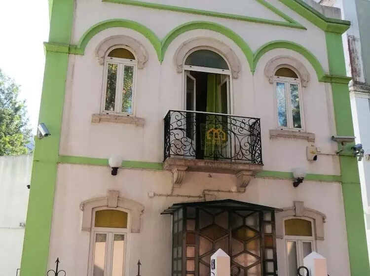 White House Lisbon Hostel