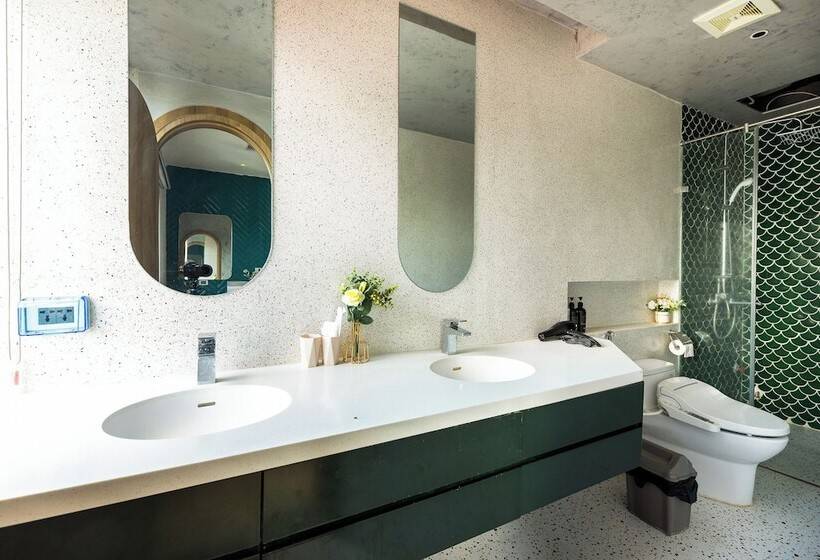 Cara Rustic Apartment