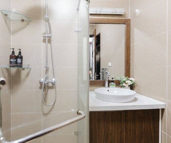 Cara Rustic Apartment