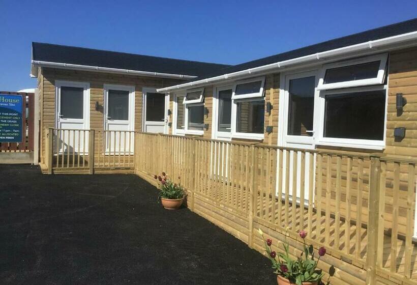 הוסטל Beacon House Bunks