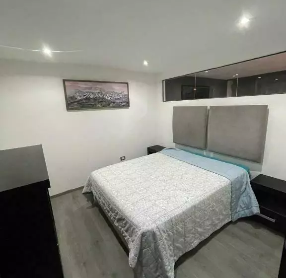 ユースホステル Endemic Inn Puebla