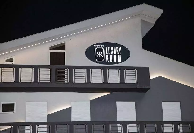 ベッドアンドブレックファースト Lauria Luxury Room