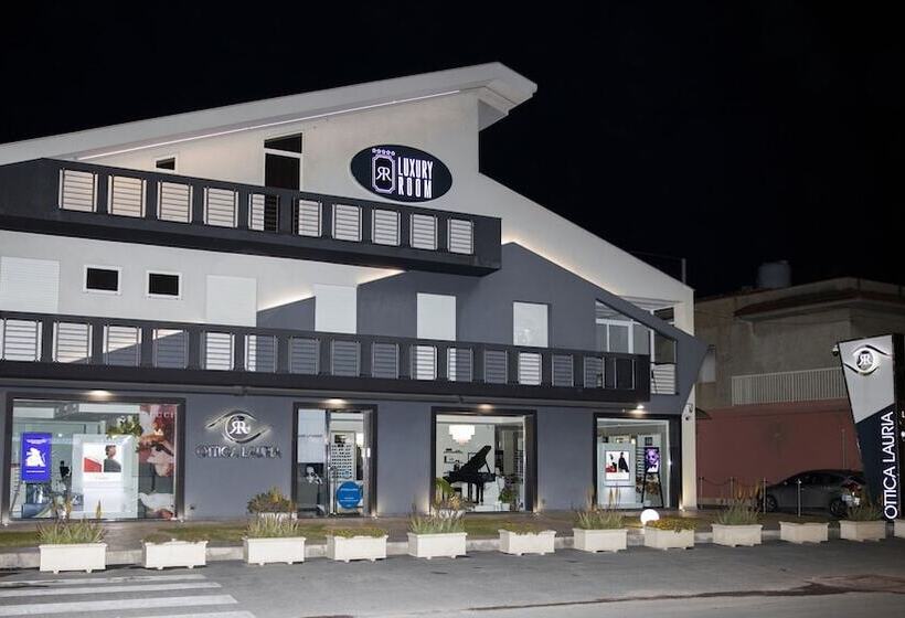 ベッドアンドブレックファースト Lauria Luxury Room