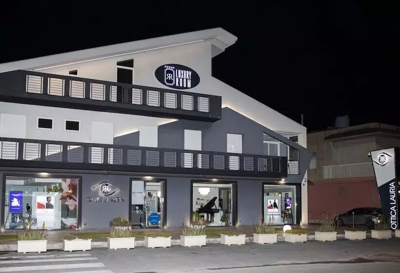 ベッドアンドブレックファースト Lauria Luxury Room