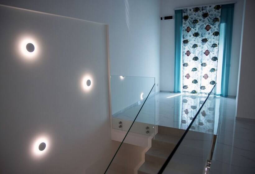 ベッドアンドブレックファースト Lauria Luxury Room