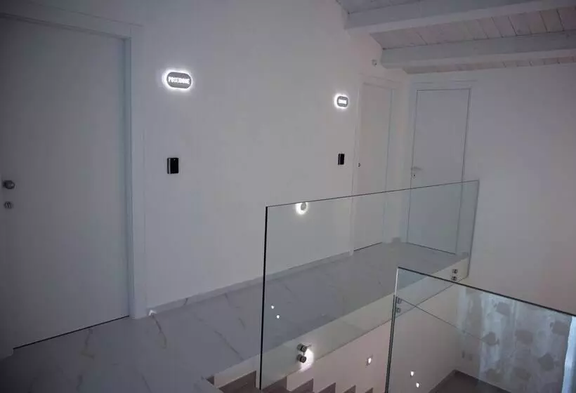 ベッドアンドブレックファースト Lauria Luxury Room