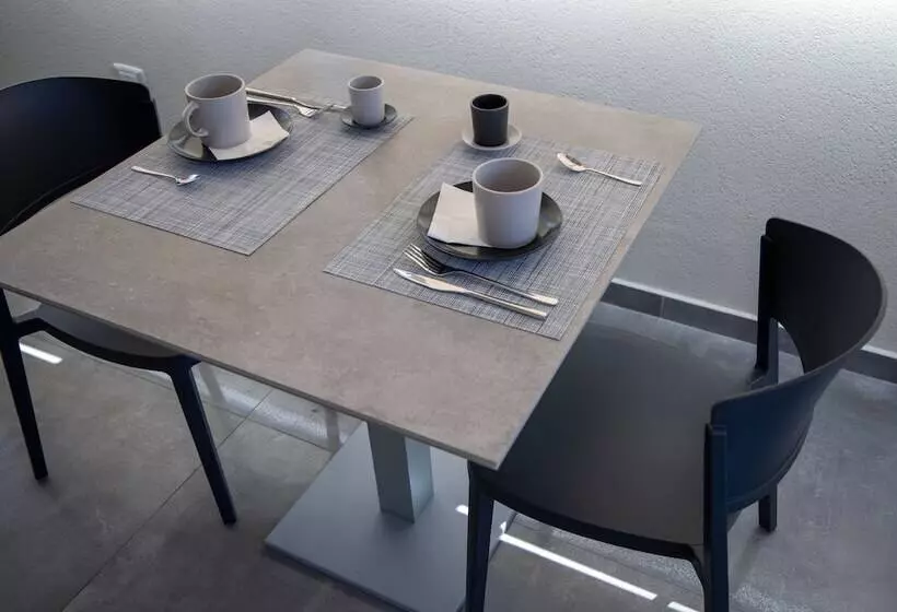 ベッドアンドブレックファースト Lauria Luxury Room