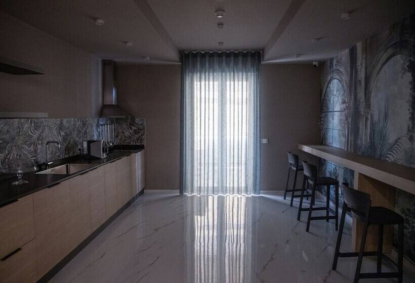 ベッドアンドブレックファースト Lauria Luxury Room