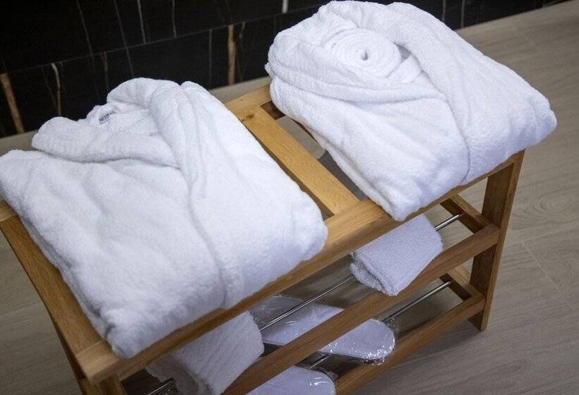 ベッドアンドブレックファースト Lauria Luxury Room