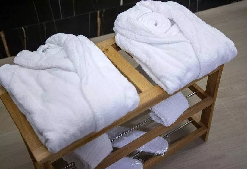 ベッドアンドブレックファースト Lauria Luxury Room