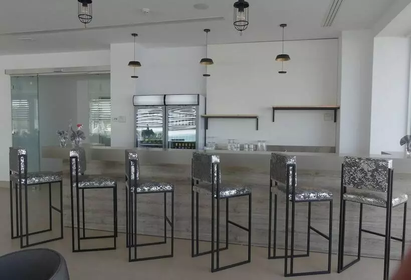 Hotelli Amber El Fell