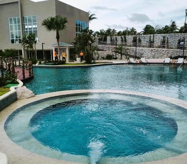 ホテル Aqualand Park & Resort