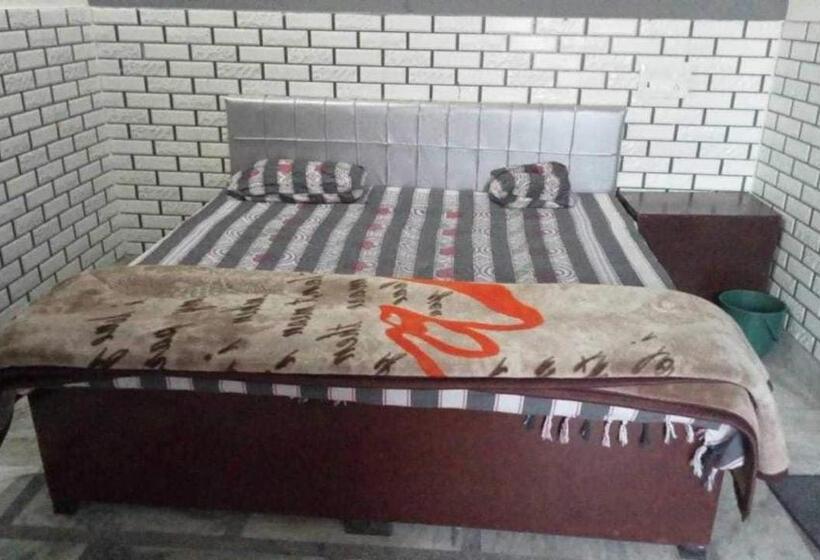 호텔 Oyo 81195 The Lord Krishna