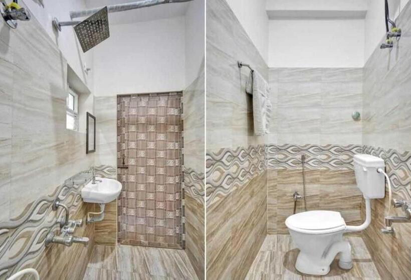 בית מלון כפרי Oyo Flagship 81223 Kanish Residency