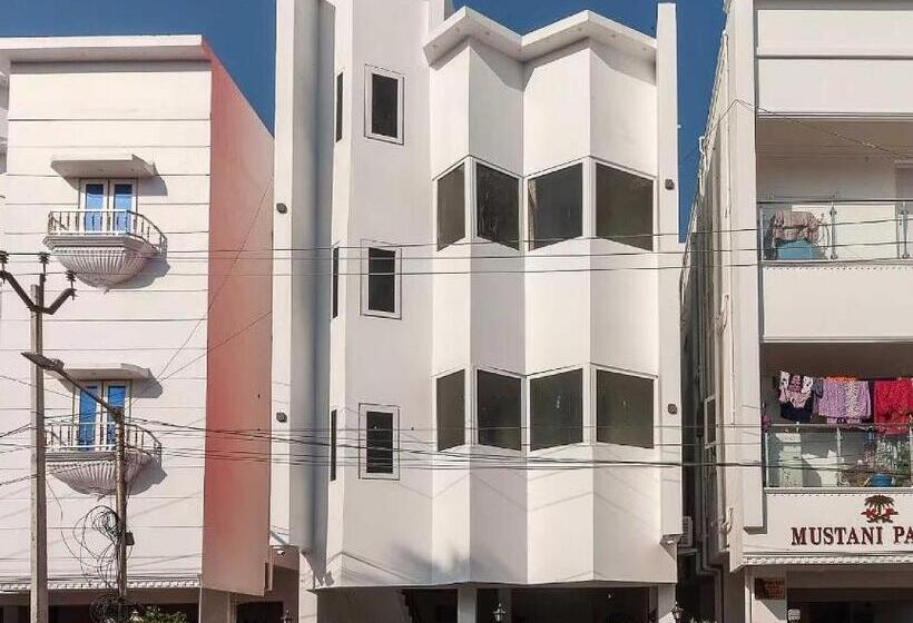 בית מלון כפרי Oyo Flagship 81223 Kanish Residency