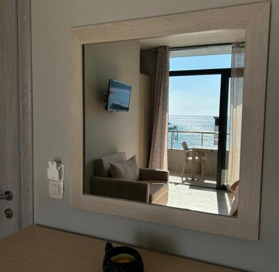 پانسیون Endless Blue Himara