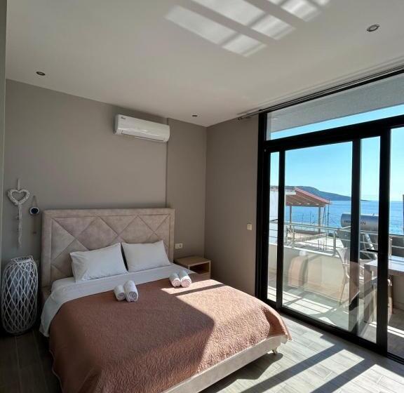 پانسیون Endless Blue Himara