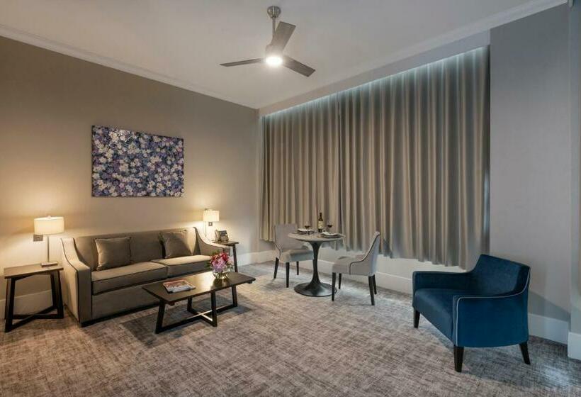 Tower Residences By Blue Orchid