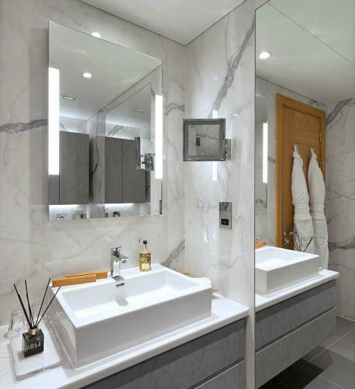 Tower Residences By Blue Orchid