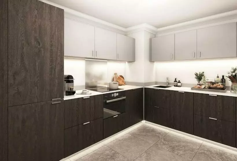 Tower Residences By Blue Orchid