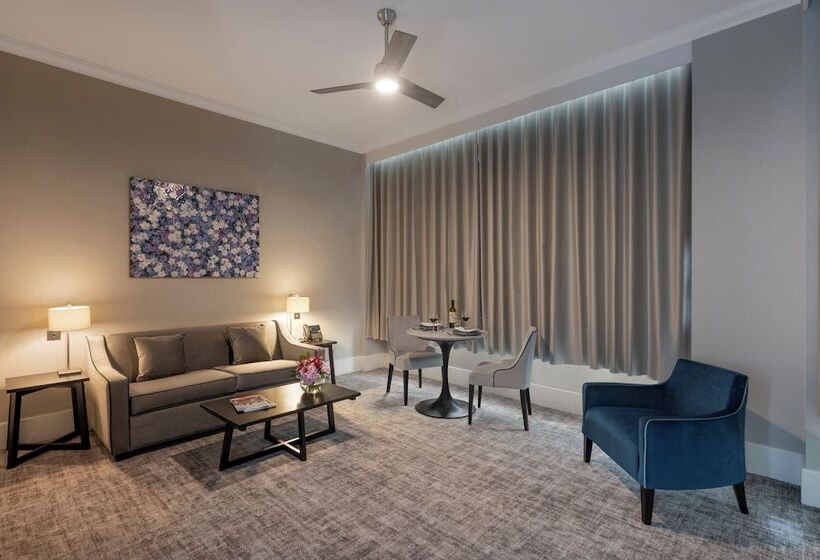 Tower Residences By Blue Orchid