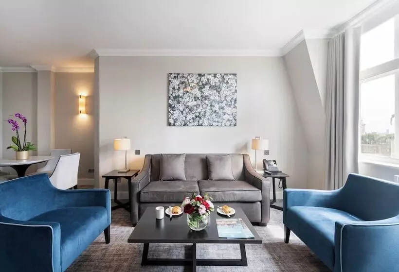 Tower Residences By Blue Orchid