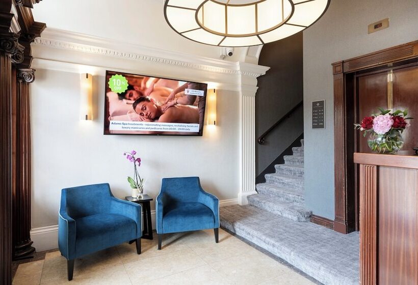 Tower Residences By Blue Orchid