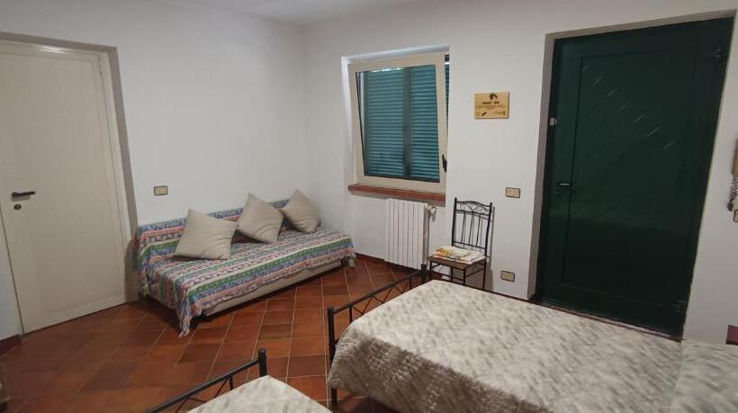 ベッドアンドブレックファースト Moon Ash   Cenere Di Luna