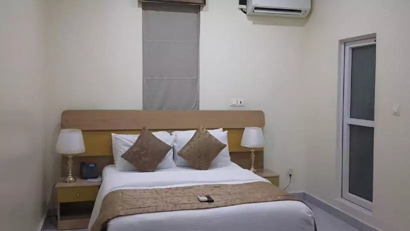 هتل Apartment79