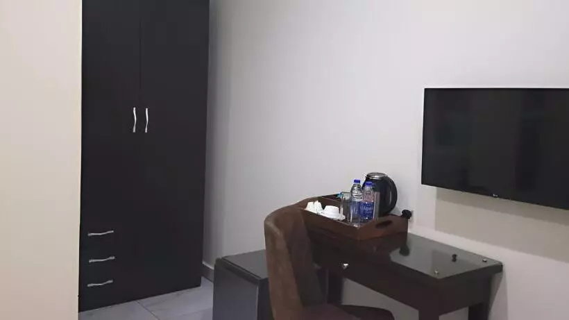 هتل Apartment79