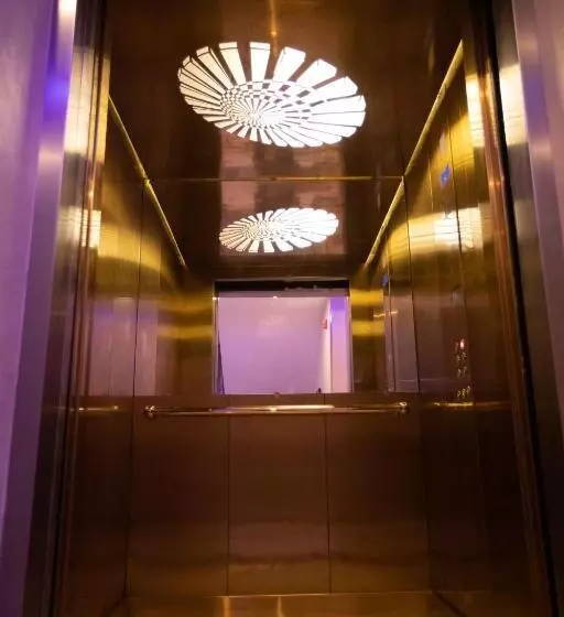 هتل Apartment79
