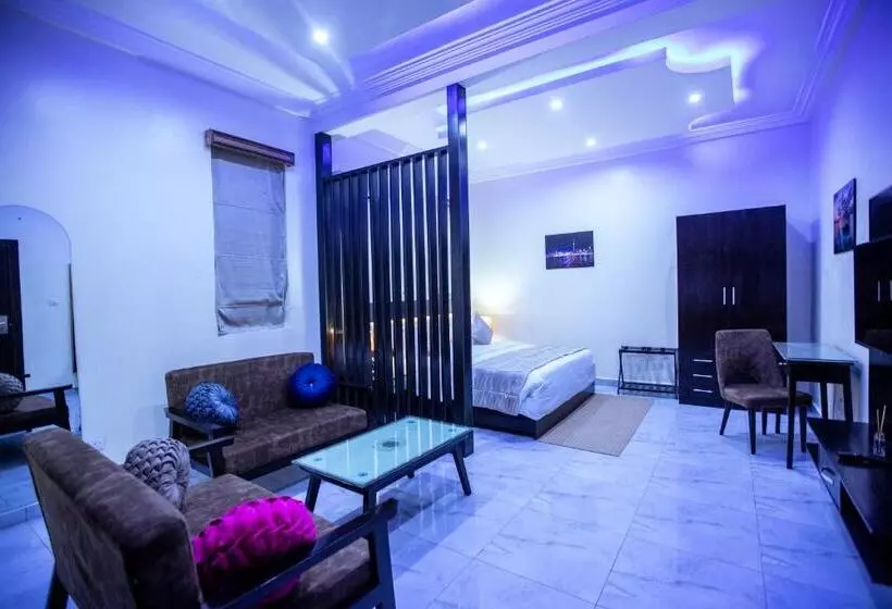 هتل Apartment79
