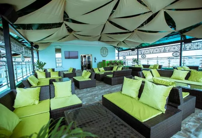 هتل Apartment79