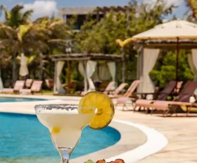 Hotelli Dom Pedro Laguna Beach Resort & Golf