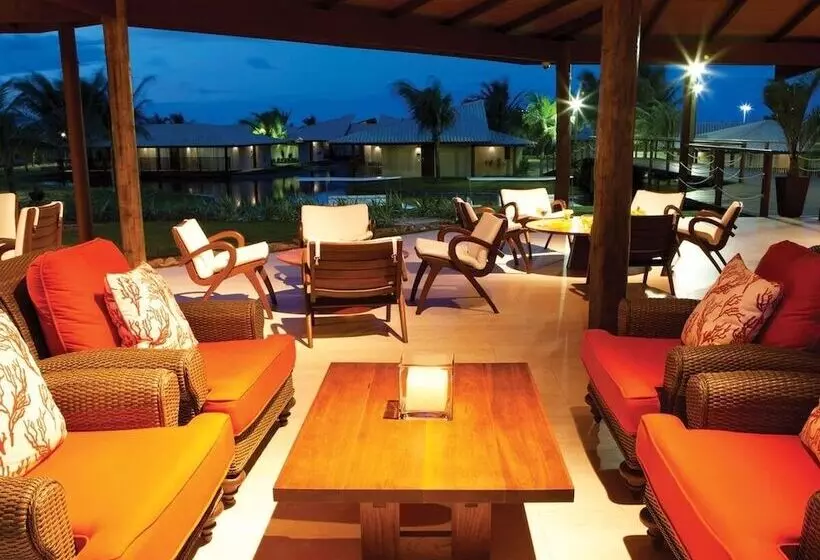 Hotelli Dom Pedro Laguna Beach Resort & Golf