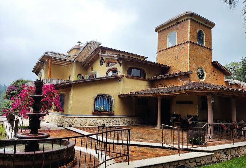 El Equimite Hotel Boutique