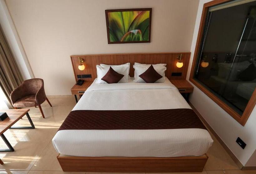 Hotell Saffron Wayanad