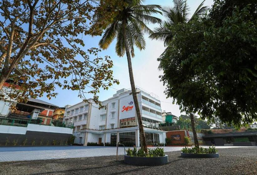 Hotell Saffron Wayanad
