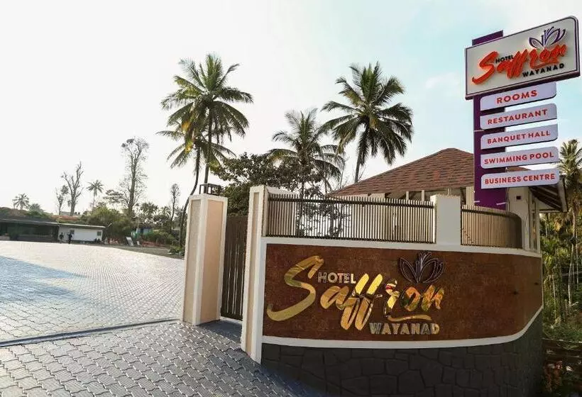 ホテル Saffron Wayanad