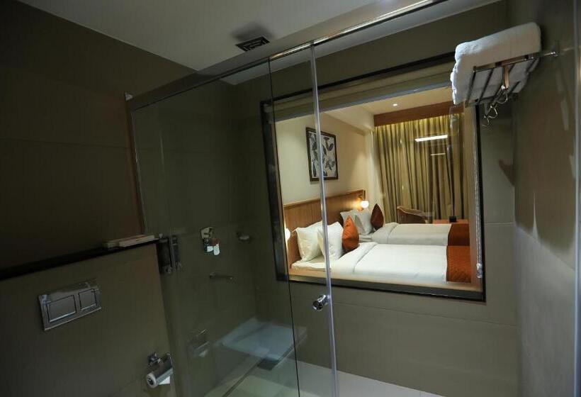 Hotell Saffron Wayanad