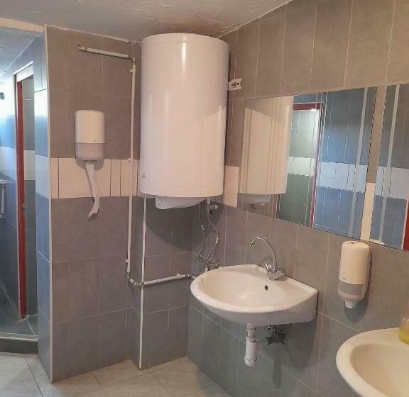 London Szálló Dabas