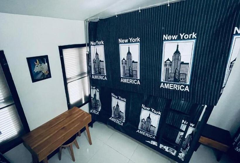 Meet Sunset Hostel Luangprabang